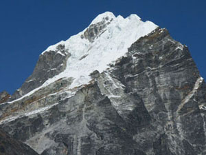 Lobuche West peak climbing  » Click to zoom ->