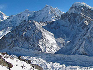 Gokyo Ri  Cho la pass  Everest base camp Trekking  » Click to zoom ->